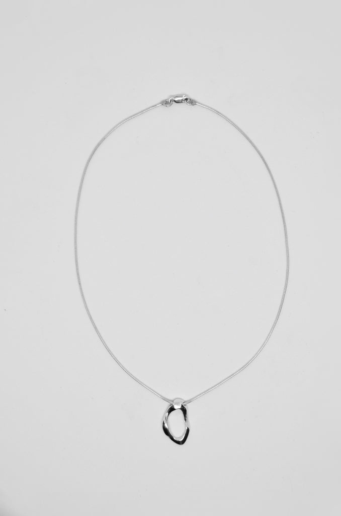 COLLAR CON ONDA