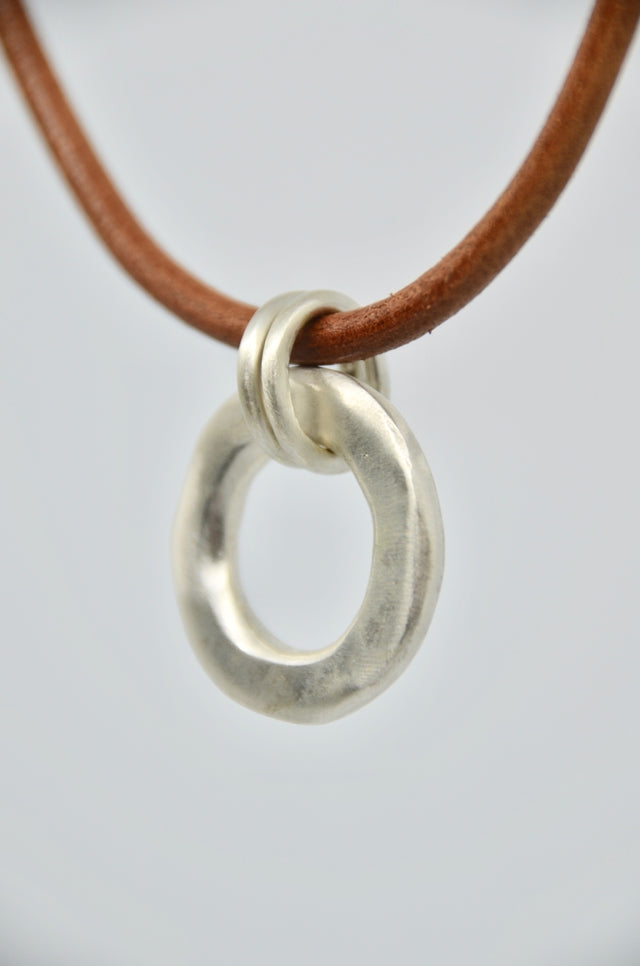 COLLAR CIRCULAR IRREGULAR