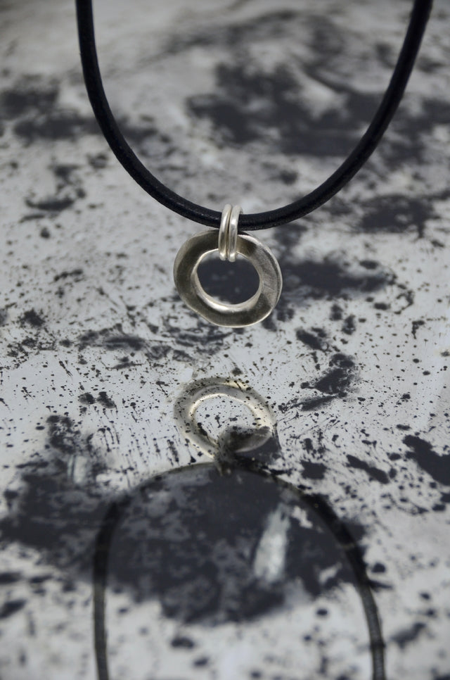 COLLAR CIRCULAR IRREGULAR