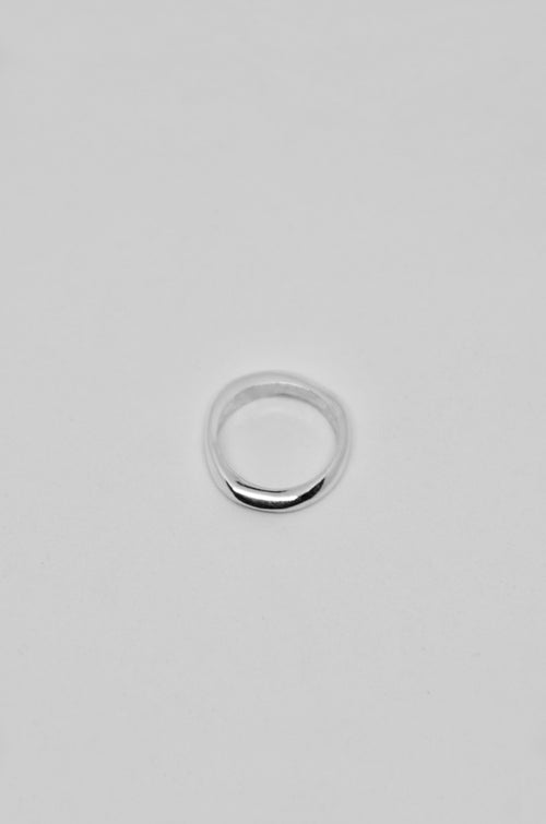 ANILLO IRREGULAR FINO